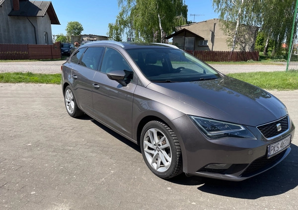 Seat Leon cena 42300 przebieg: 192000, rok produkcji 2015 z Kościan małe 46